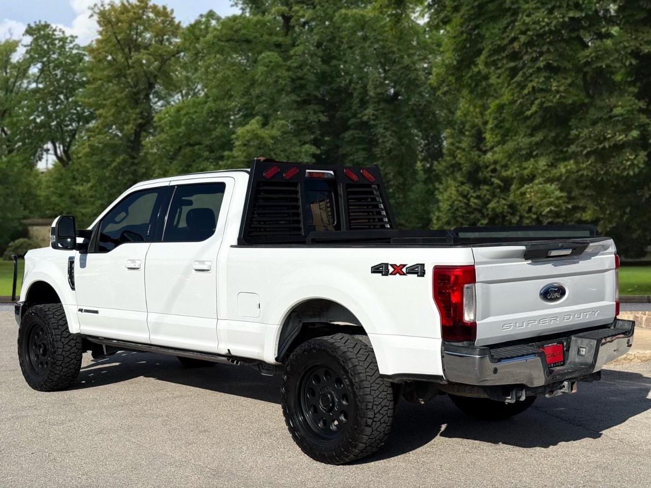 Ford Super Duty F-250 SRW Lariat 4WD Crew Cab 6.75' Box 2019