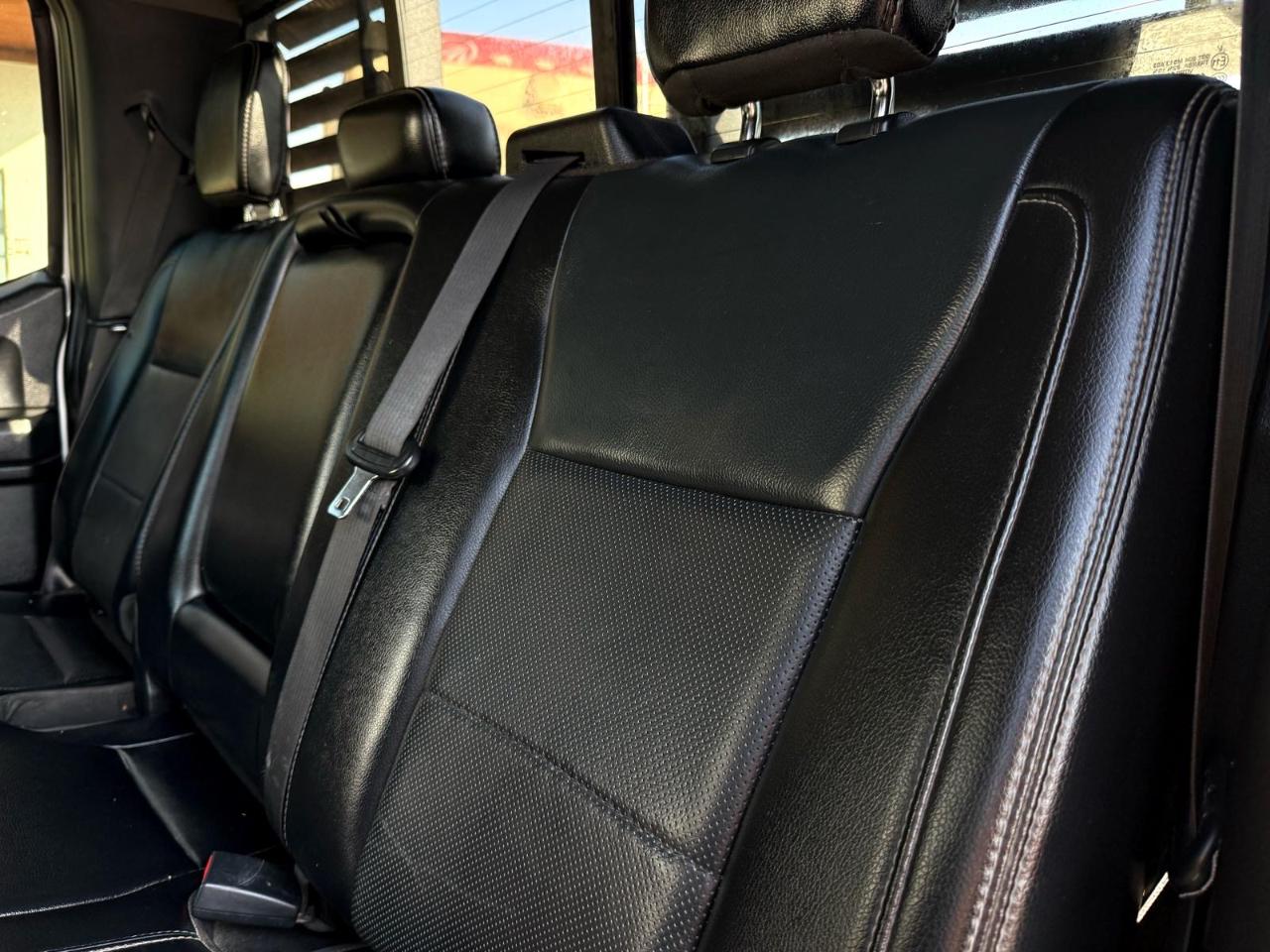 Ford Super Duty F-250 SRW Lariat 4WD Crew Cab 6.75' Box 2019