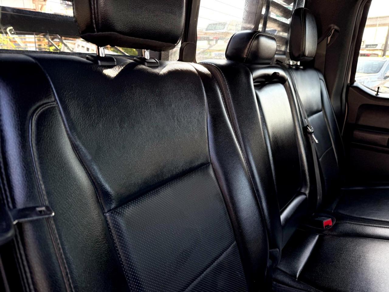 Ford Super Duty F-250 SRW Lariat 4WD Crew Cab 6.75' Box 2019