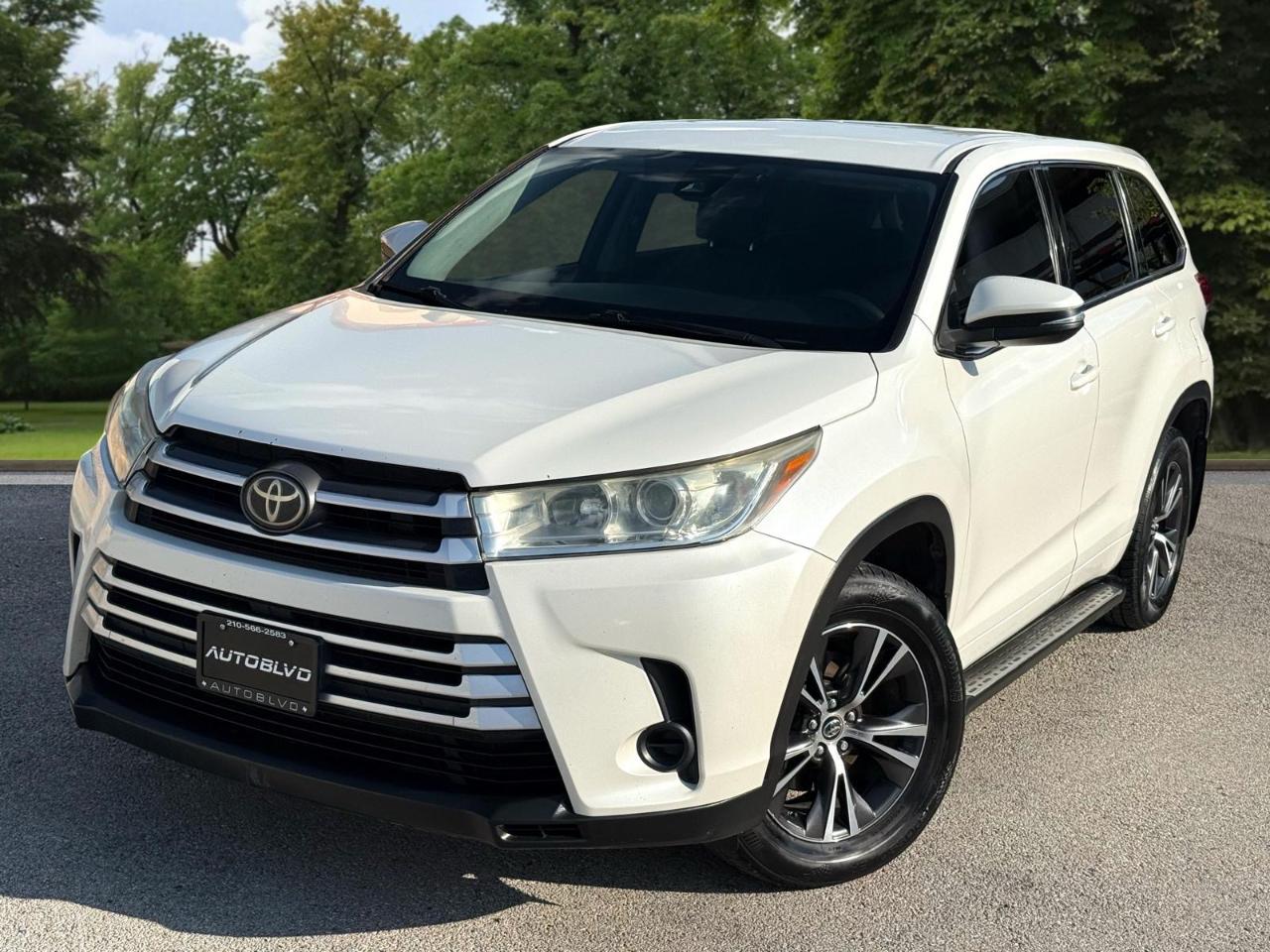 Toyota Highlander LE I4 FWD (Natl) 2018