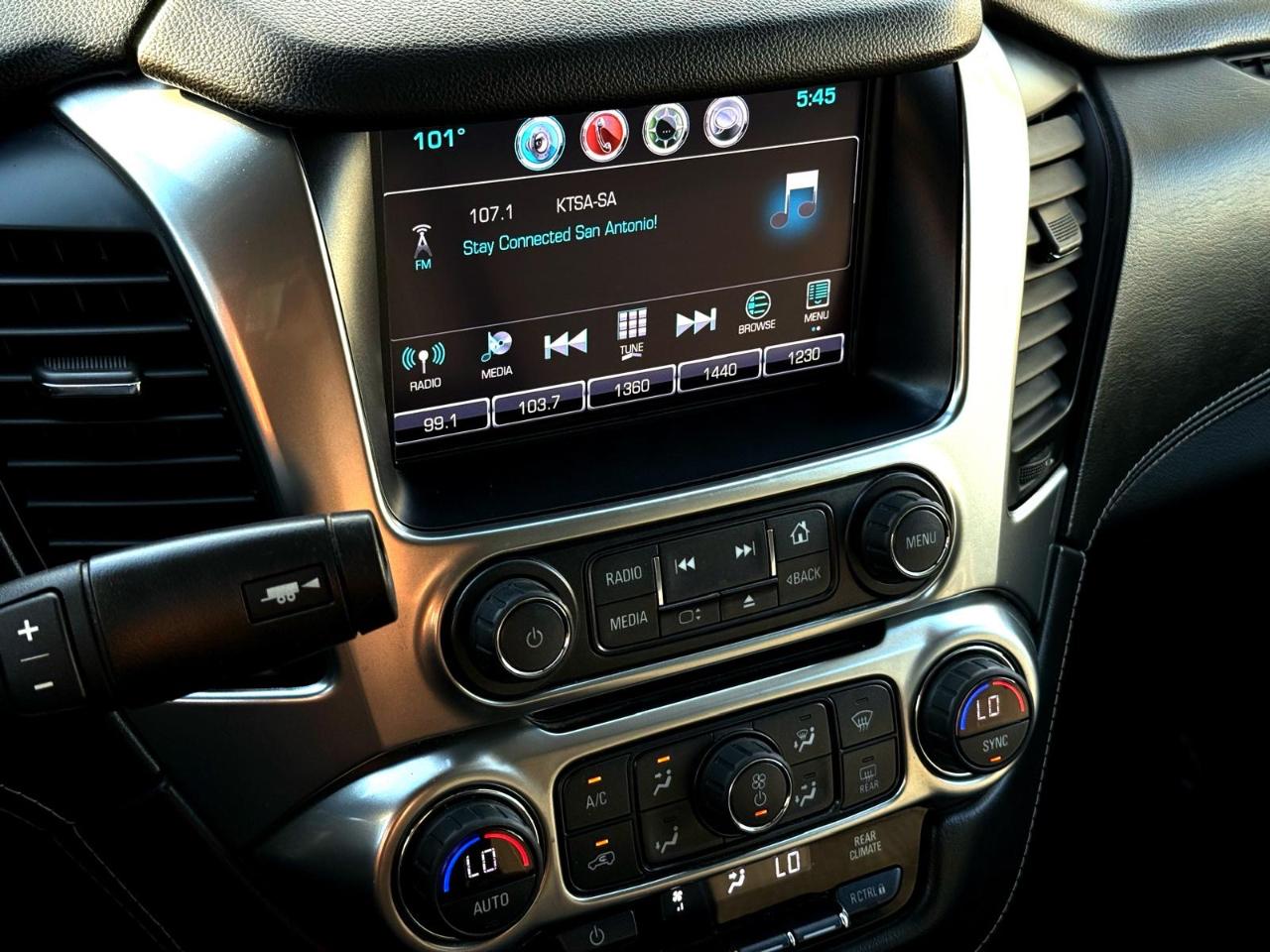 Chevrolet Tahoe 2WD 4dr LS 2017
