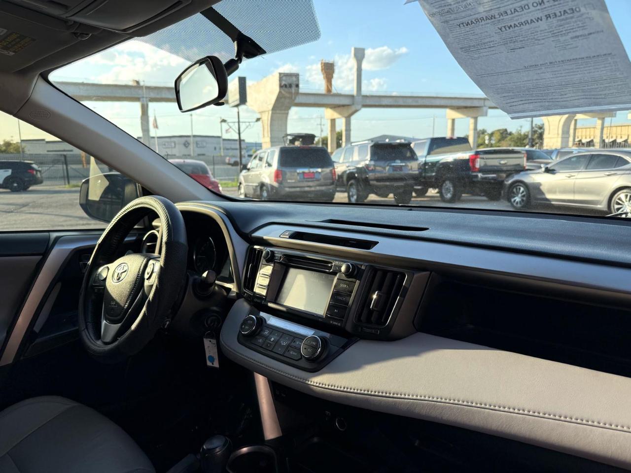 Toyota RAV4 FWD 4dr XLE (Natl) 2016