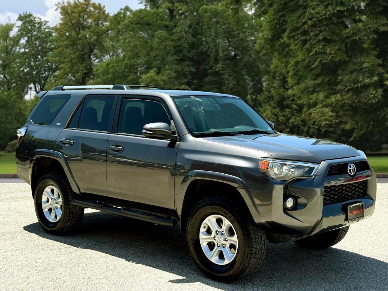Toyota 4Runner TRD Off Road Premium 4WD (Natl) 2019