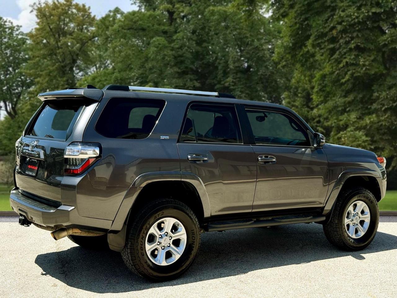 Toyota 4Runner TRD Off Road Premium 4WD (Natl) 2019