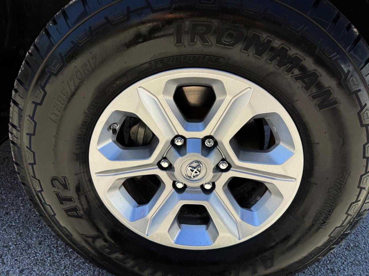 Toyota 4Runner TRD Off Road Premium 4WD (Natl) 2019