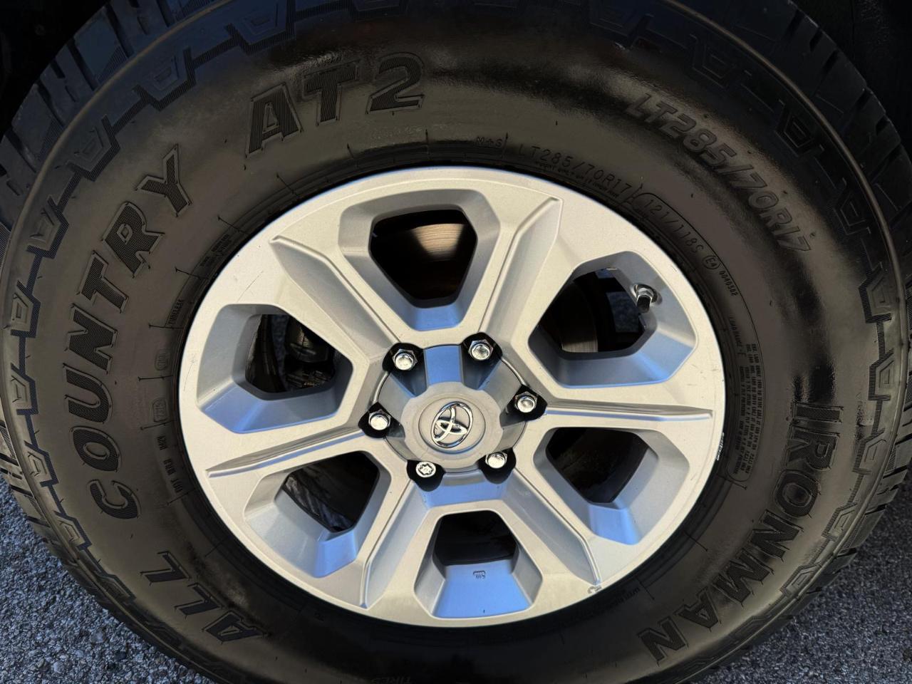 Toyota 4Runner TRD Off Road Premium 4WD (Natl) 2019