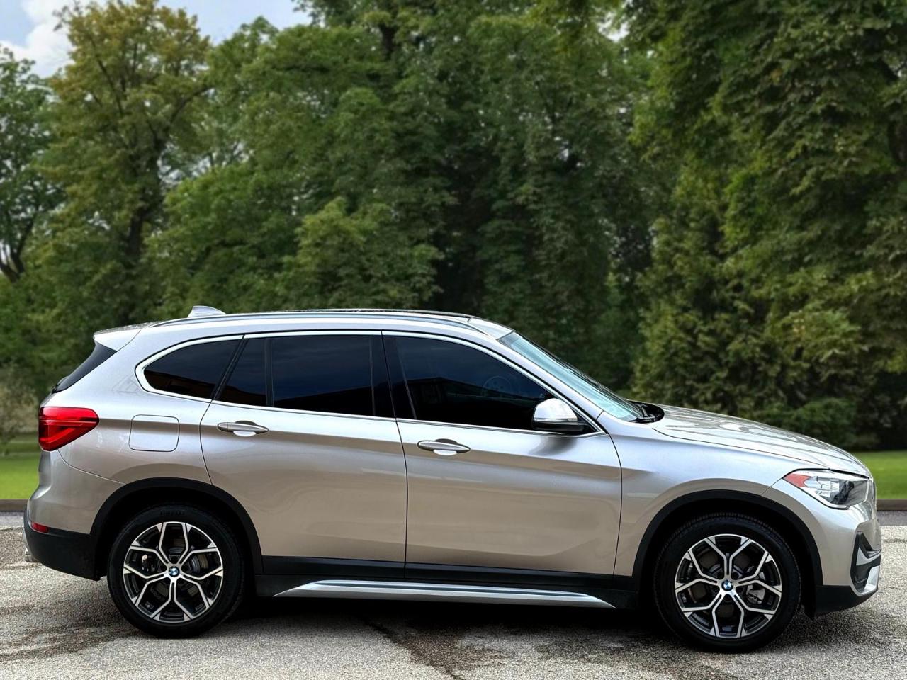 BMW X1 sDrive28i Sports Activity Vehicle 2022