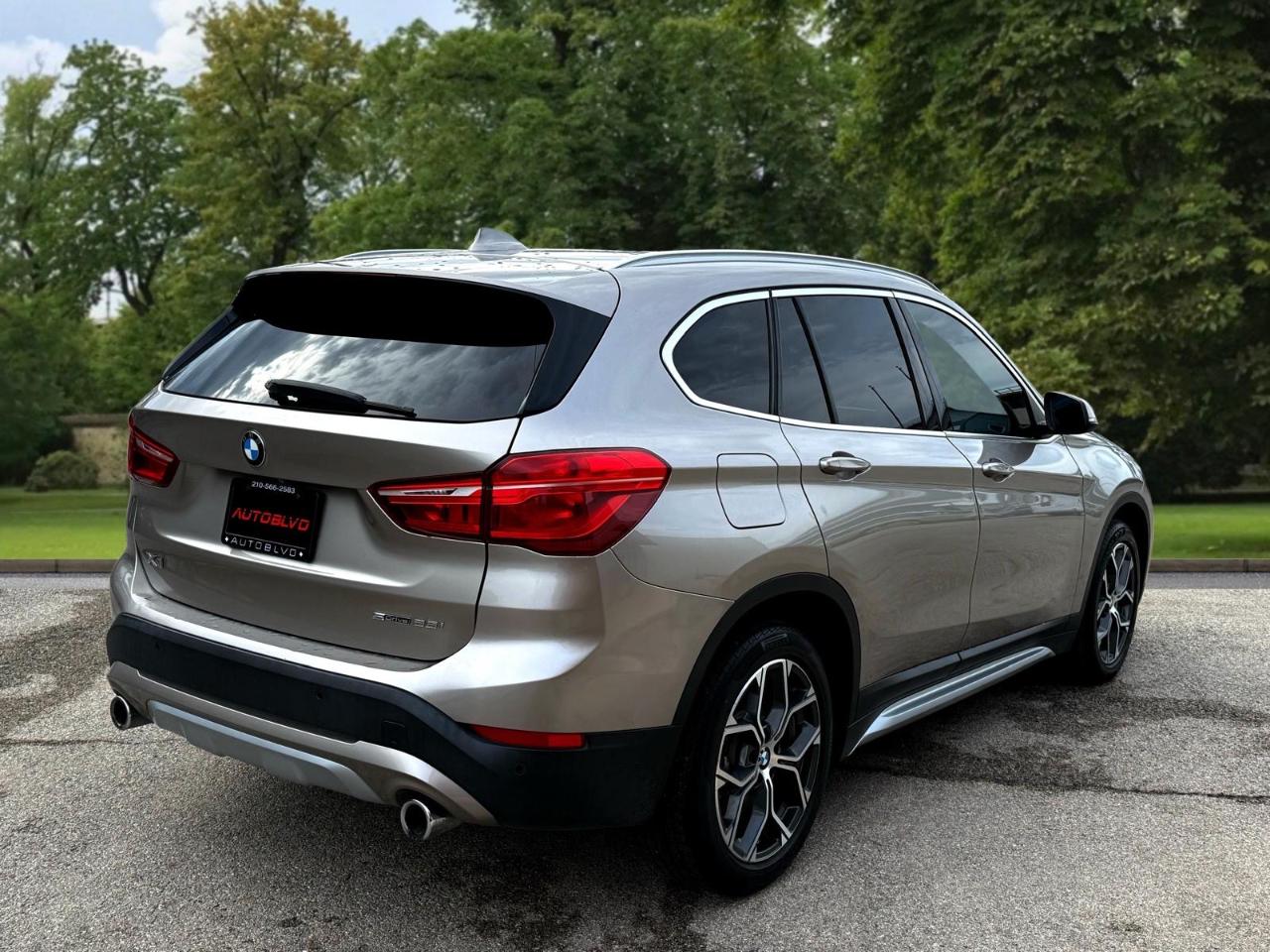 BMW X1 sDrive28i Sports Activity Vehicle 2022