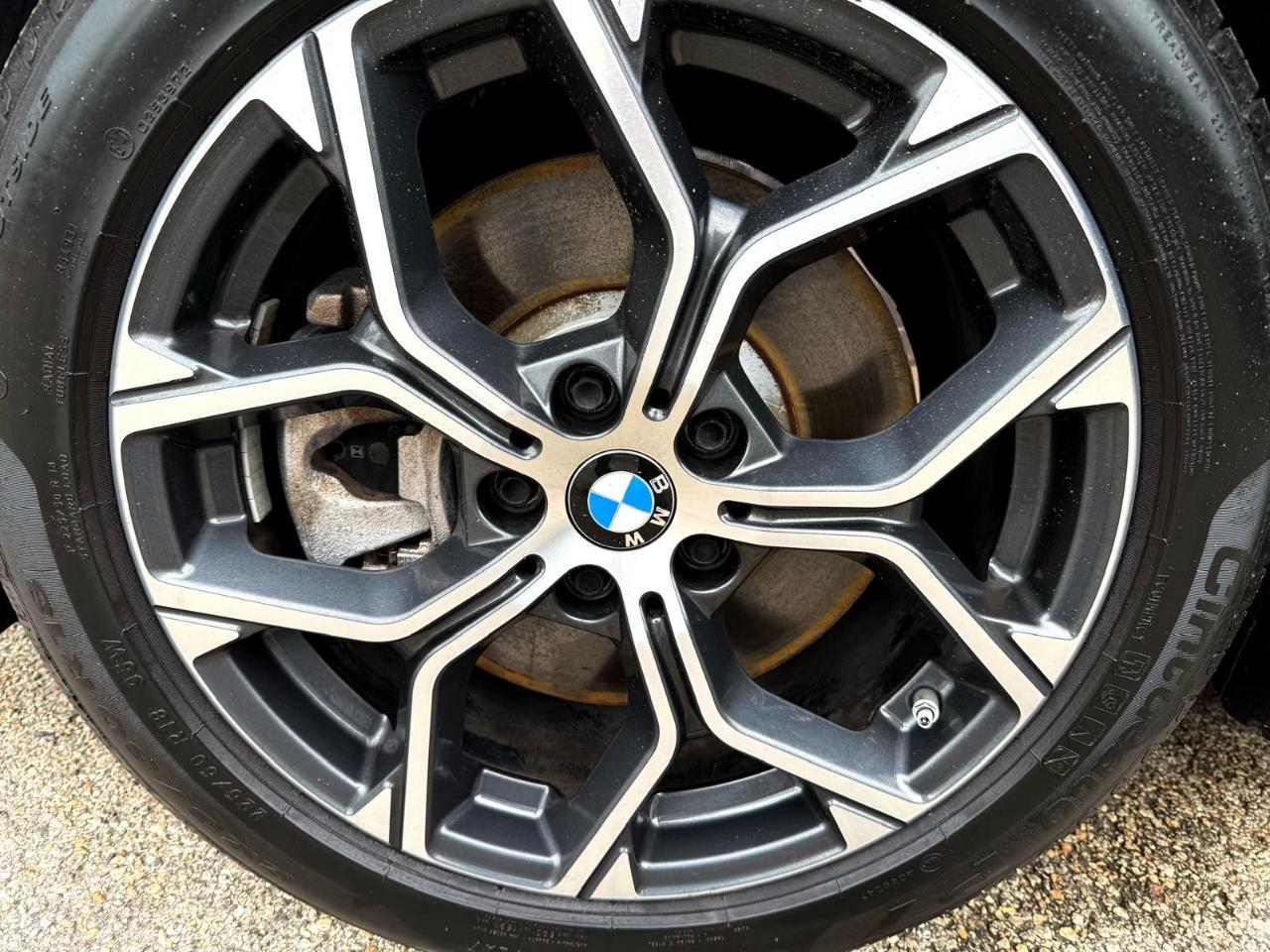BMW X1 sDrive28i Sports Activity Vehicle 2022