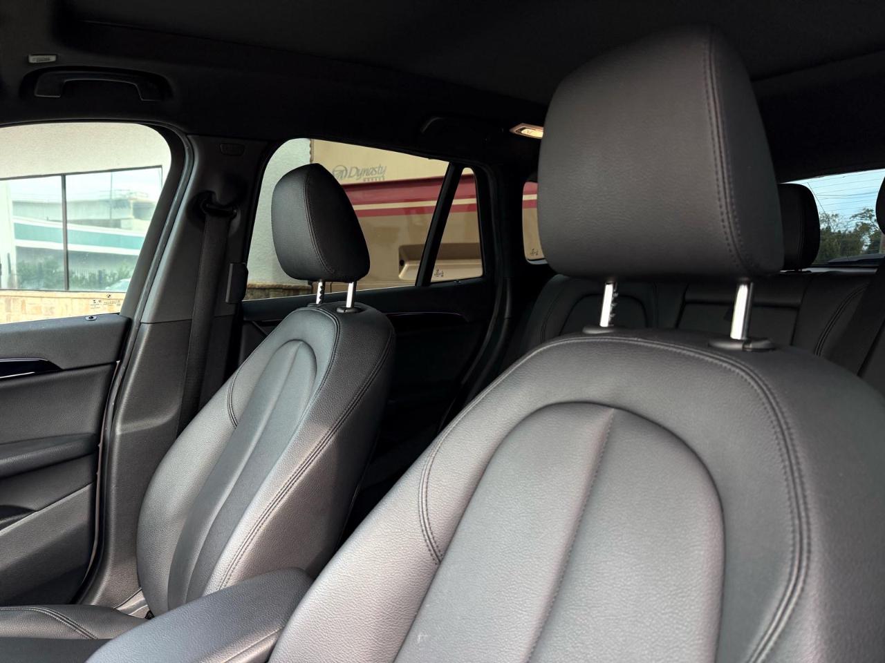 BMW X1 sDrive28i Sports Activity Vehicle 2022