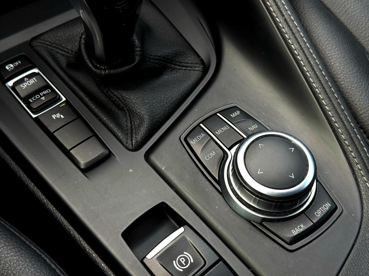 BMW X1 sDrive28i Sports Activity Vehicle 2022