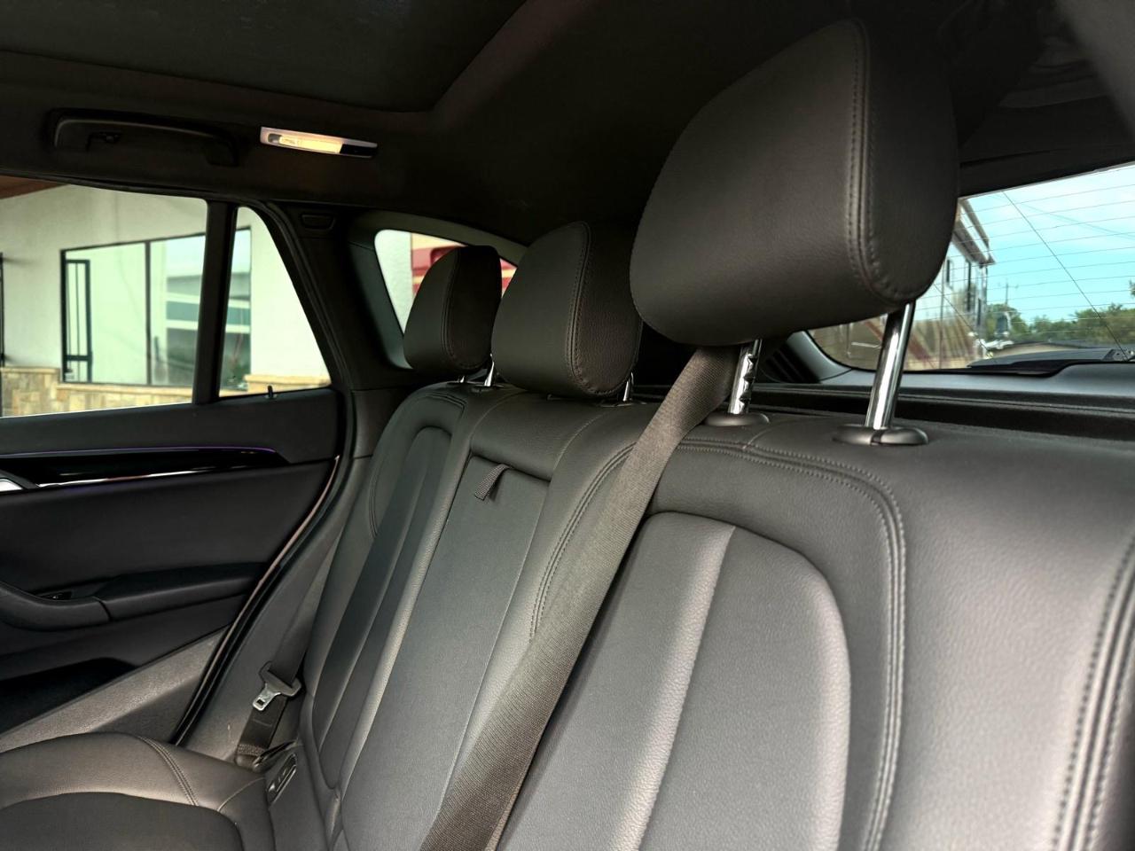 BMW X1 sDrive28i Sports Activity Vehicle 2022