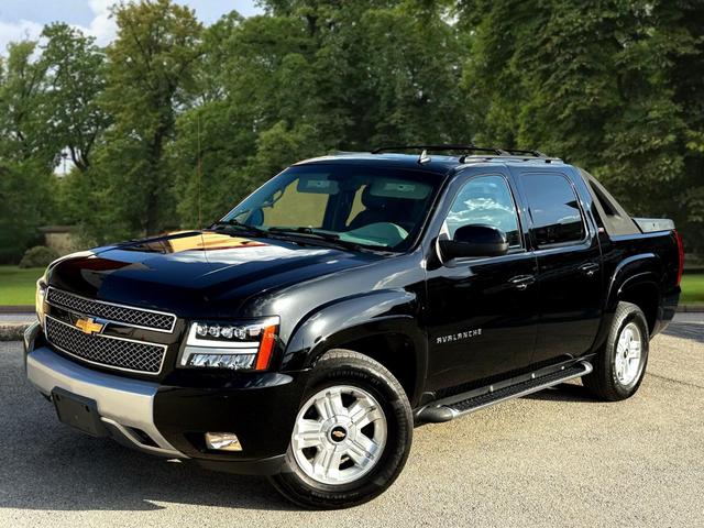 Black 2011 Chevrolet Avalanche Pickup Truck Four-Wheel Drive Automatic