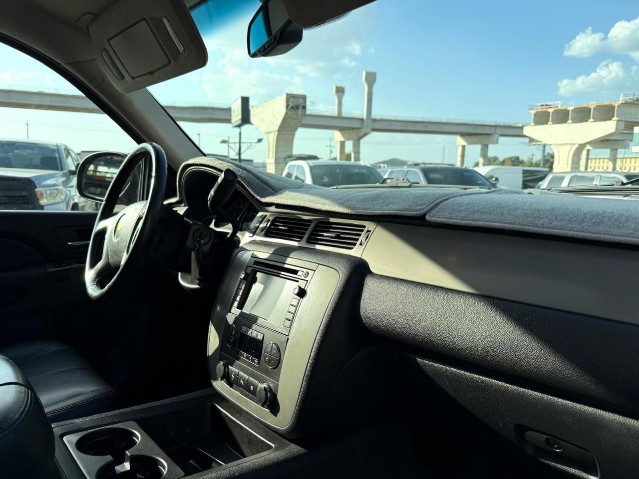 Chevrolet Avalanche 1500 Z71 2011