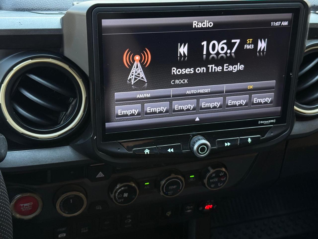 Toyota Tacoma 4WD TRD Off Road Double Cab 5' Bed V6 AT (Natl) 2017