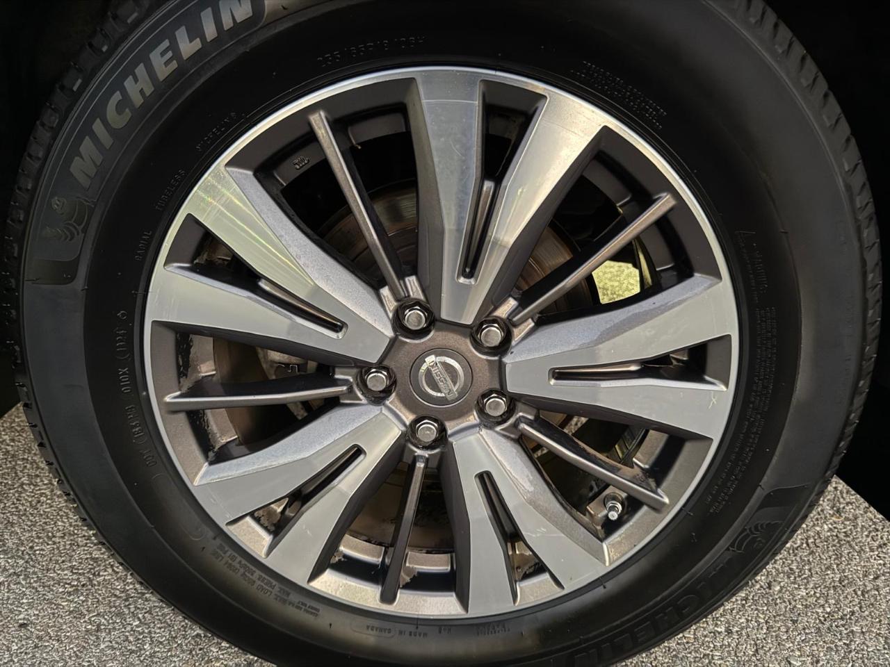 Nissan Pathfinder FWD S 2017