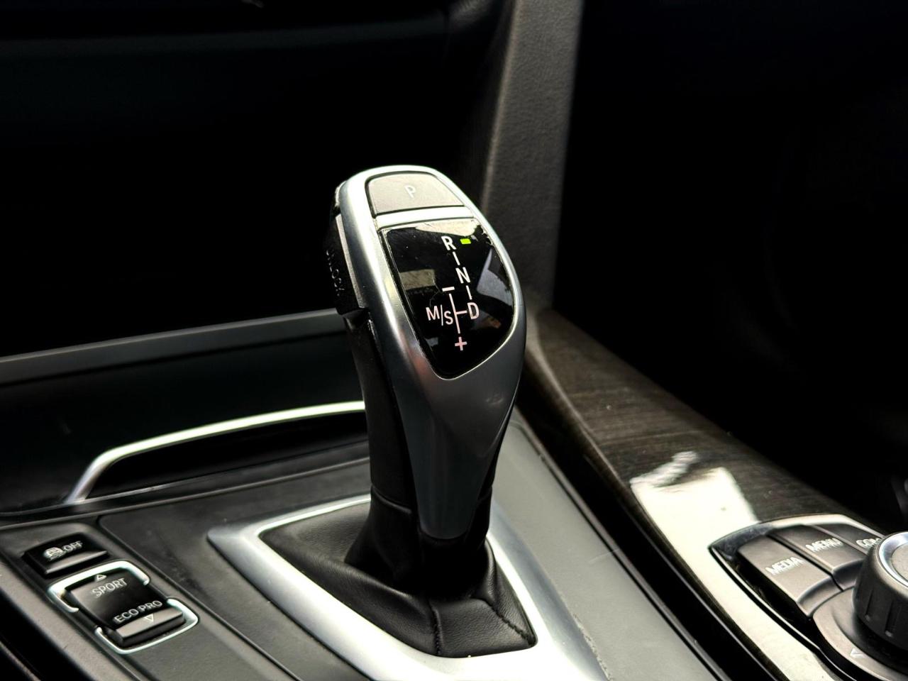 BMW 3 Series 330i xDrive Sedan 2018