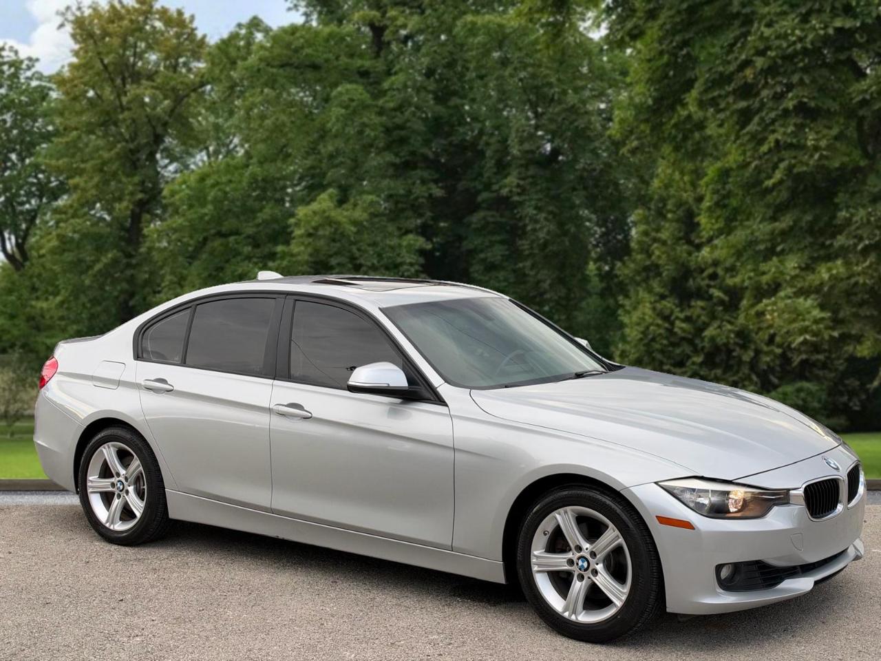 BMW 3 Series 4dr Sdn 328i xDrive AWD SULEV 2014