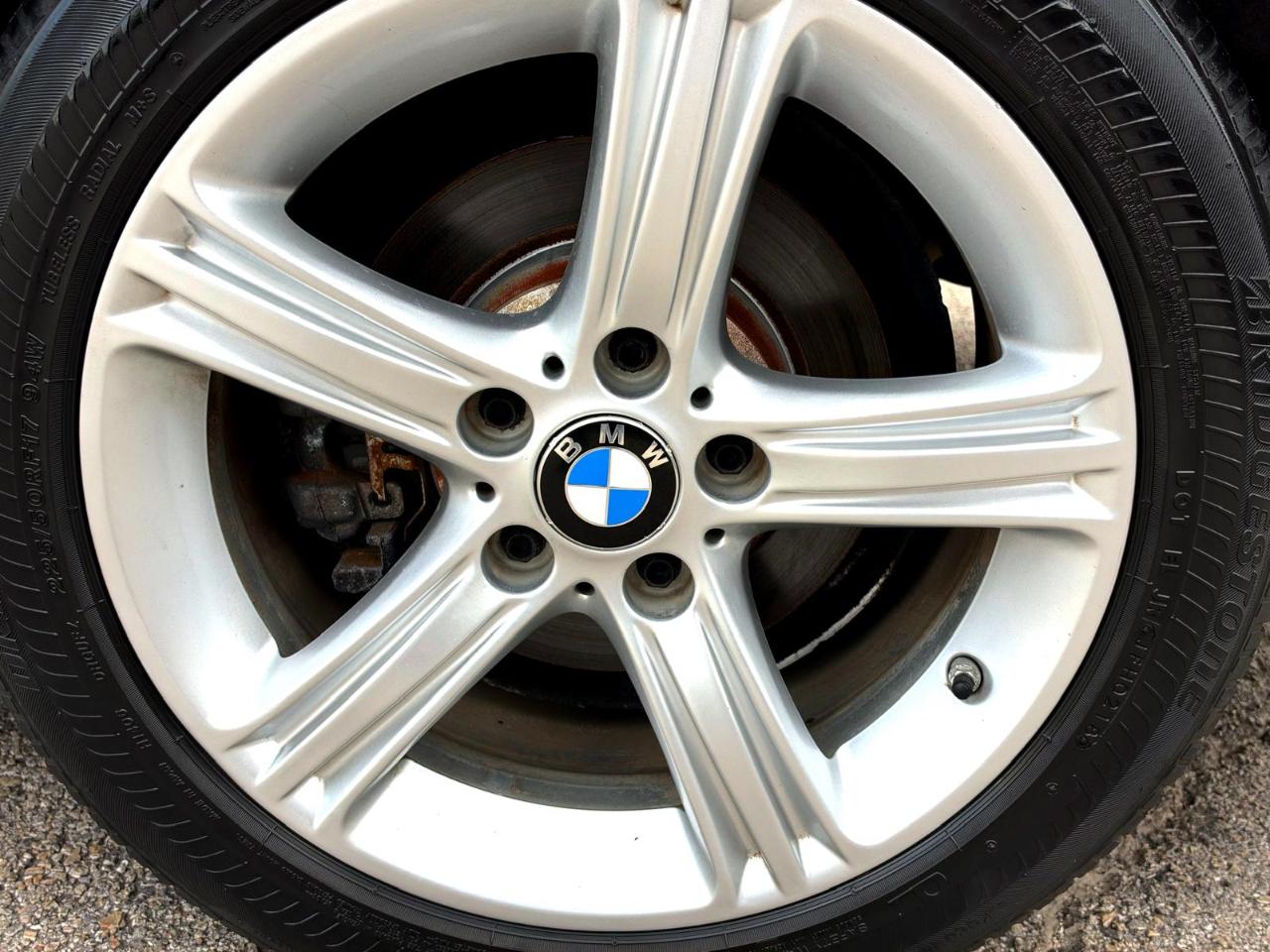 BMW 3 Series 4dr Sdn 328i xDrive AWD SULEV 2014