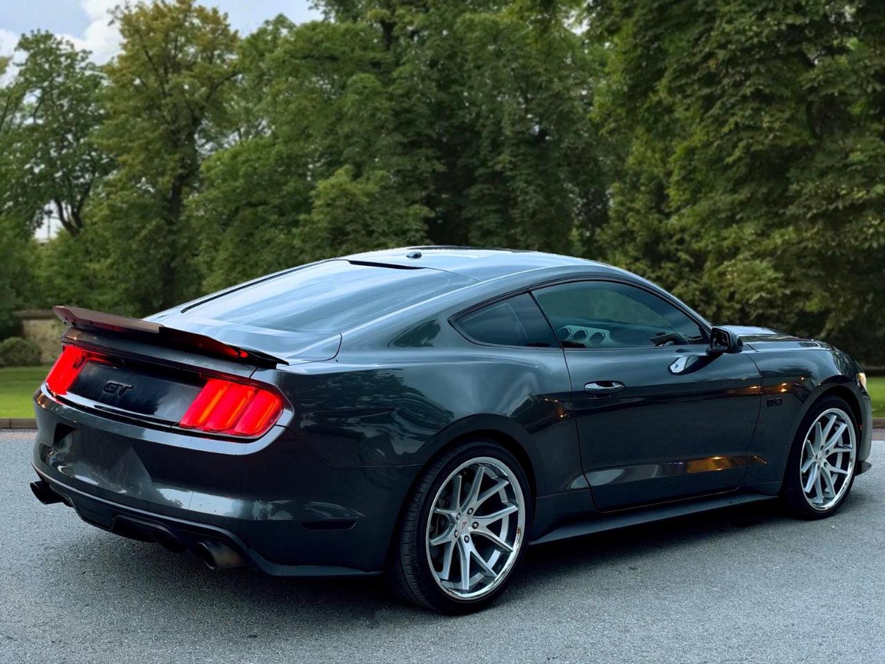 Ford Mustang GT Fastback 2017