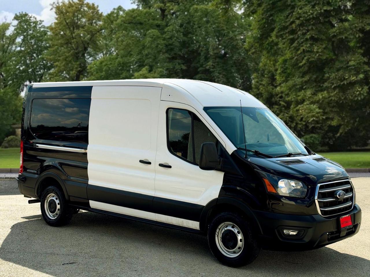 Ford Transit Cargo Van T-250 130" Med Rf 9070 GVWR RWD 2020