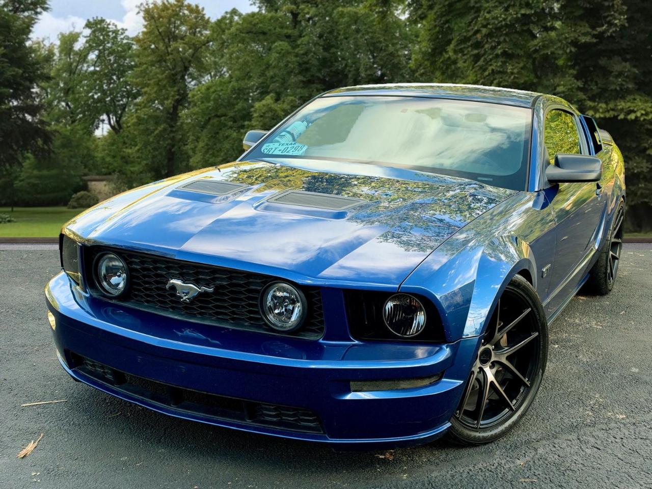 Ford Mustang 2dr Cpe GT Deluxe 2006