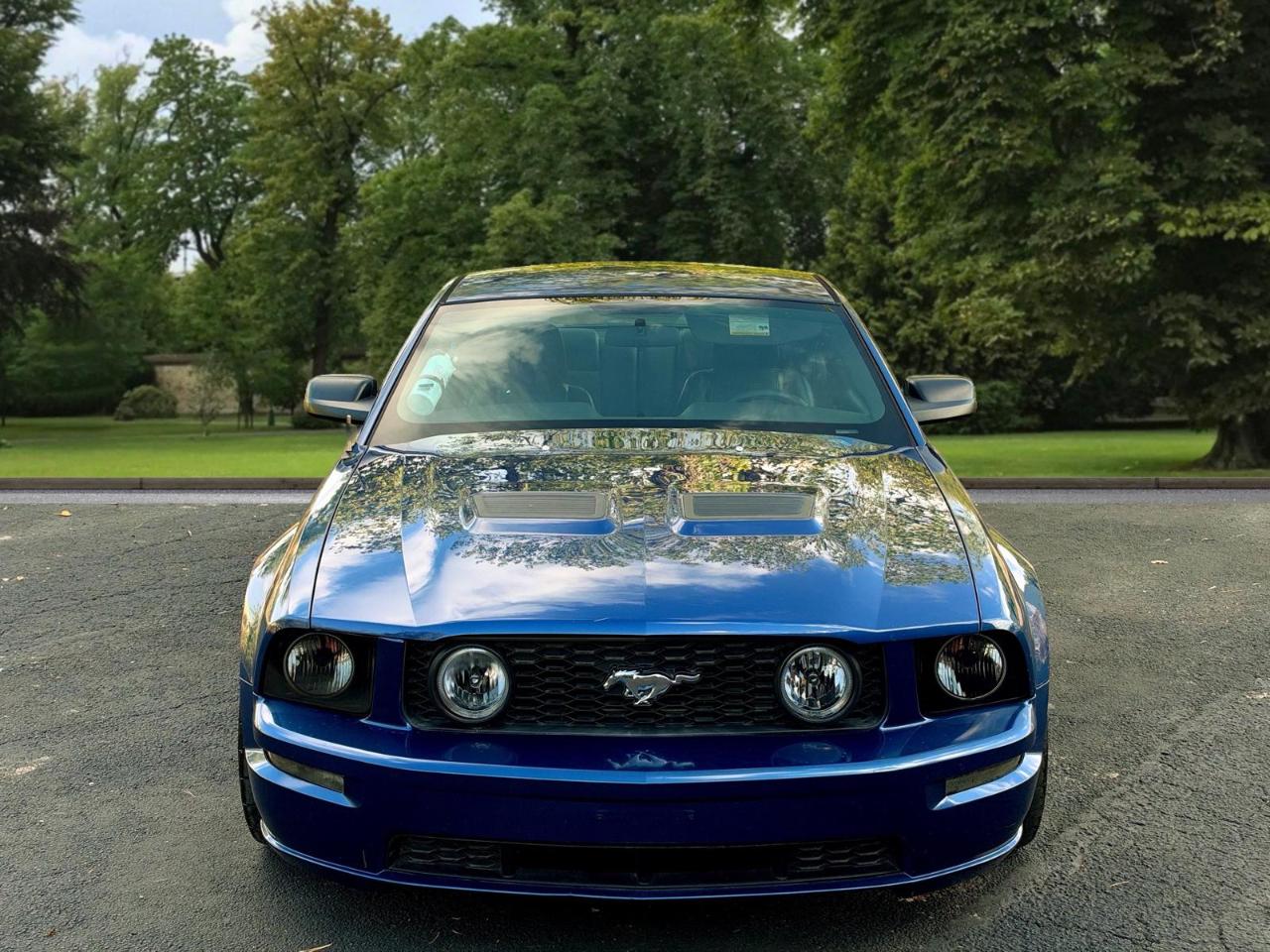 Ford Mustang 2dr Cpe GT Deluxe 2006