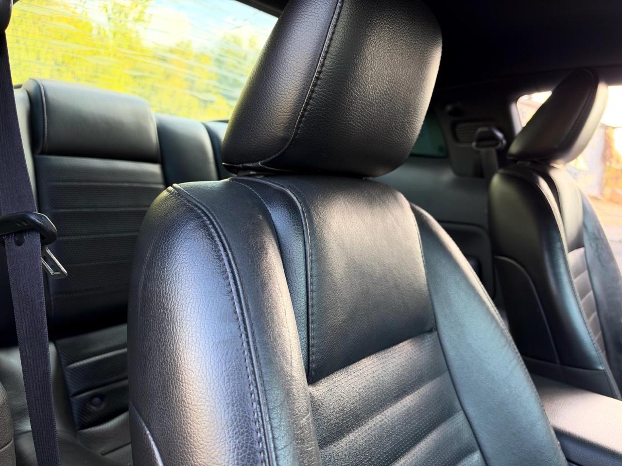 Ford Mustang 2dr Cpe GT Deluxe 2006