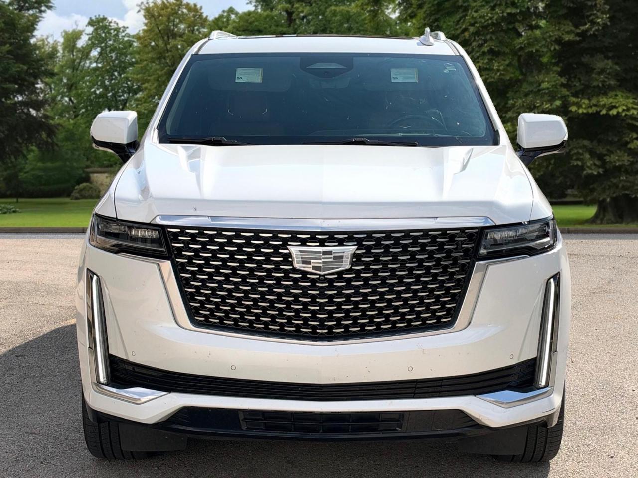 Cadillac Escalade ESV 4WD 4dr Premium Luxury 2021