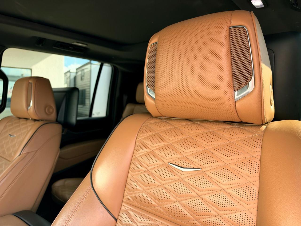 Cadillac Escalade ESV 4WD 4dr Premium Luxury 2021
