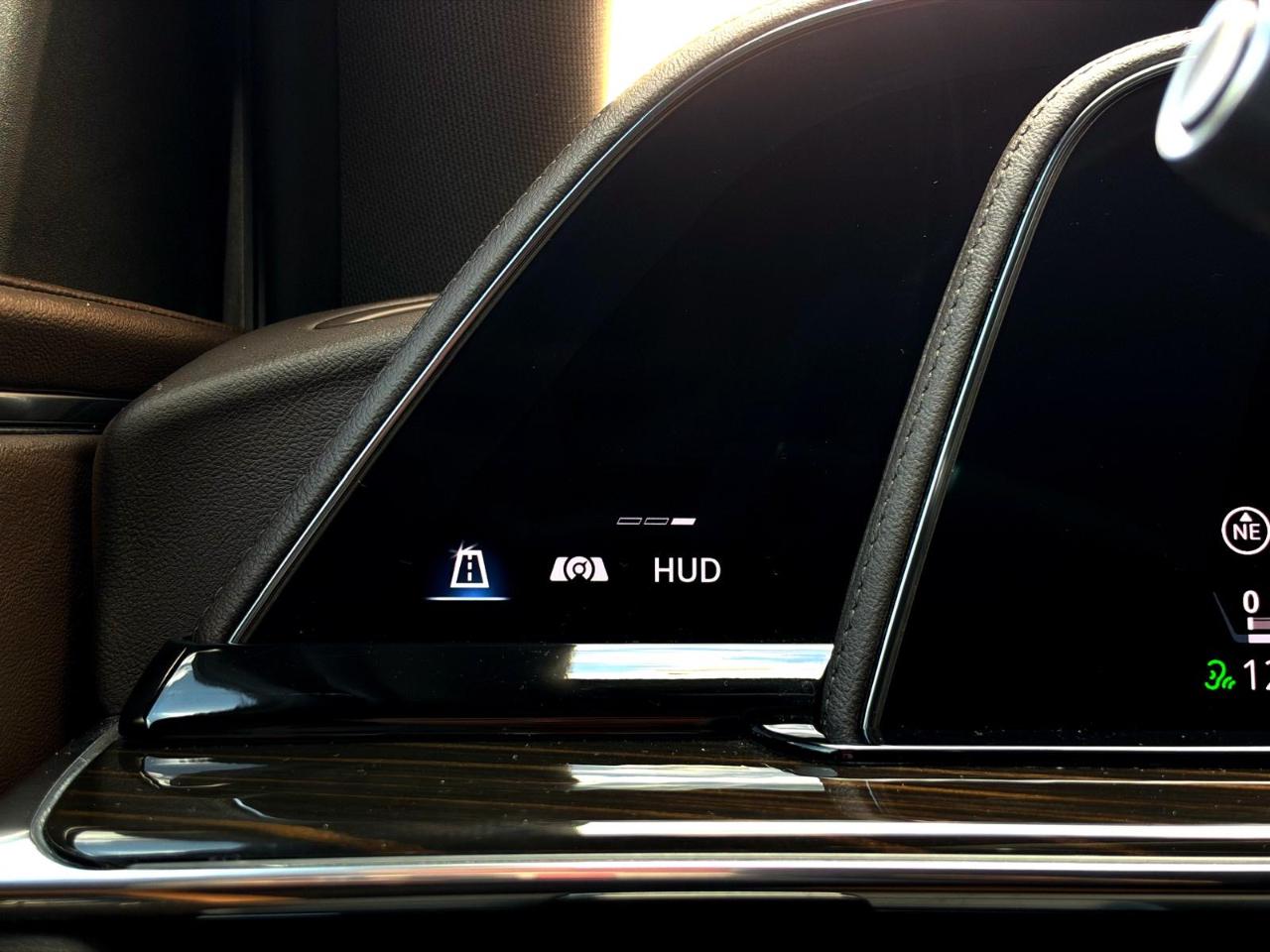 Cadillac Escalade ESV 4WD 4dr Premium Luxury 2021