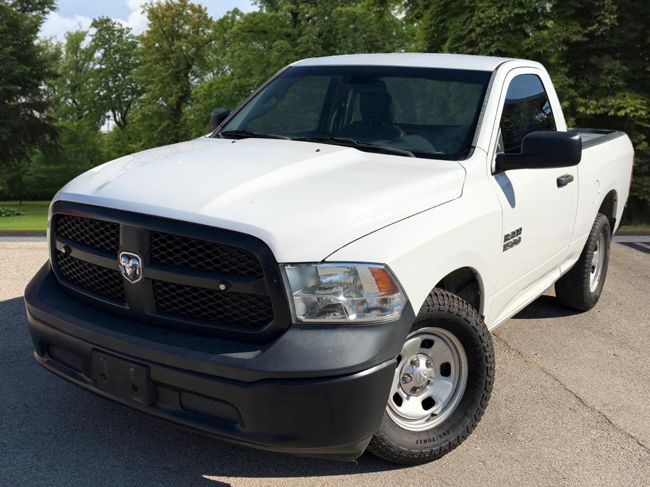 RAM 1500 Tradesman 4x2 Reg Cab 6'4" Box 2018