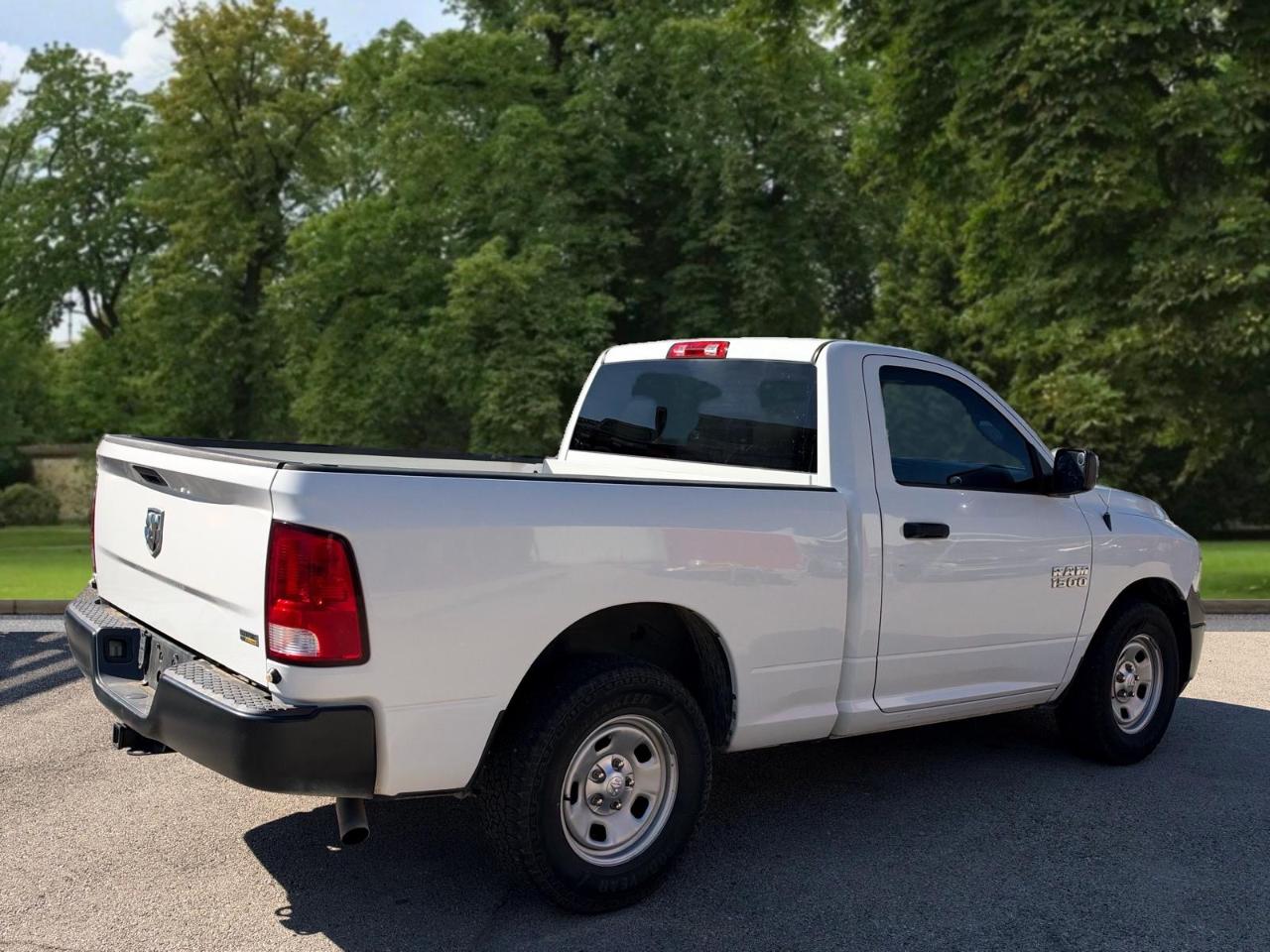 RAM 1500 Tradesman 4x2 Reg Cab 6'4" Box 2018