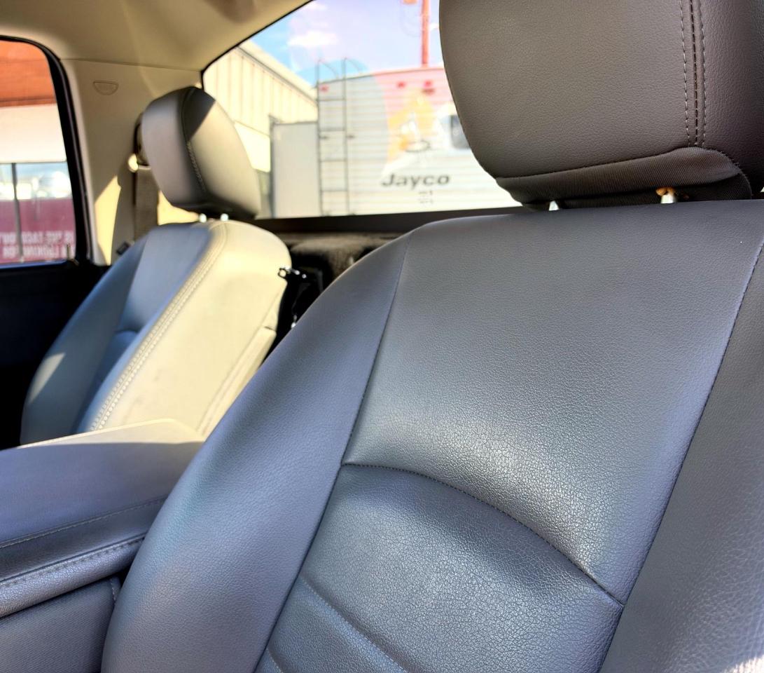 RAM 1500 Tradesman 4x2 Reg Cab 6'4" Box 2018
