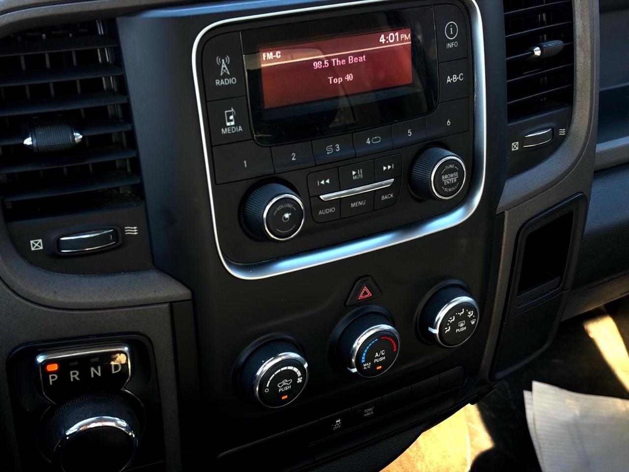 RAM 1500 Tradesman 4x2 Reg Cab 6'4" Box 2018