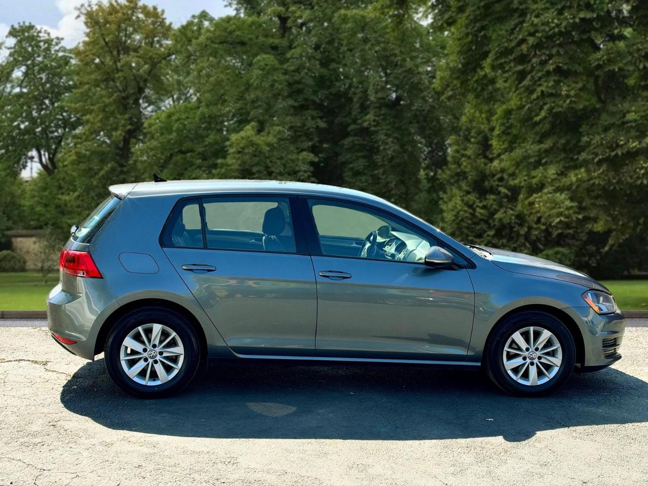 Volkswagen Golf 1.8T 4-Door S Auto 2017