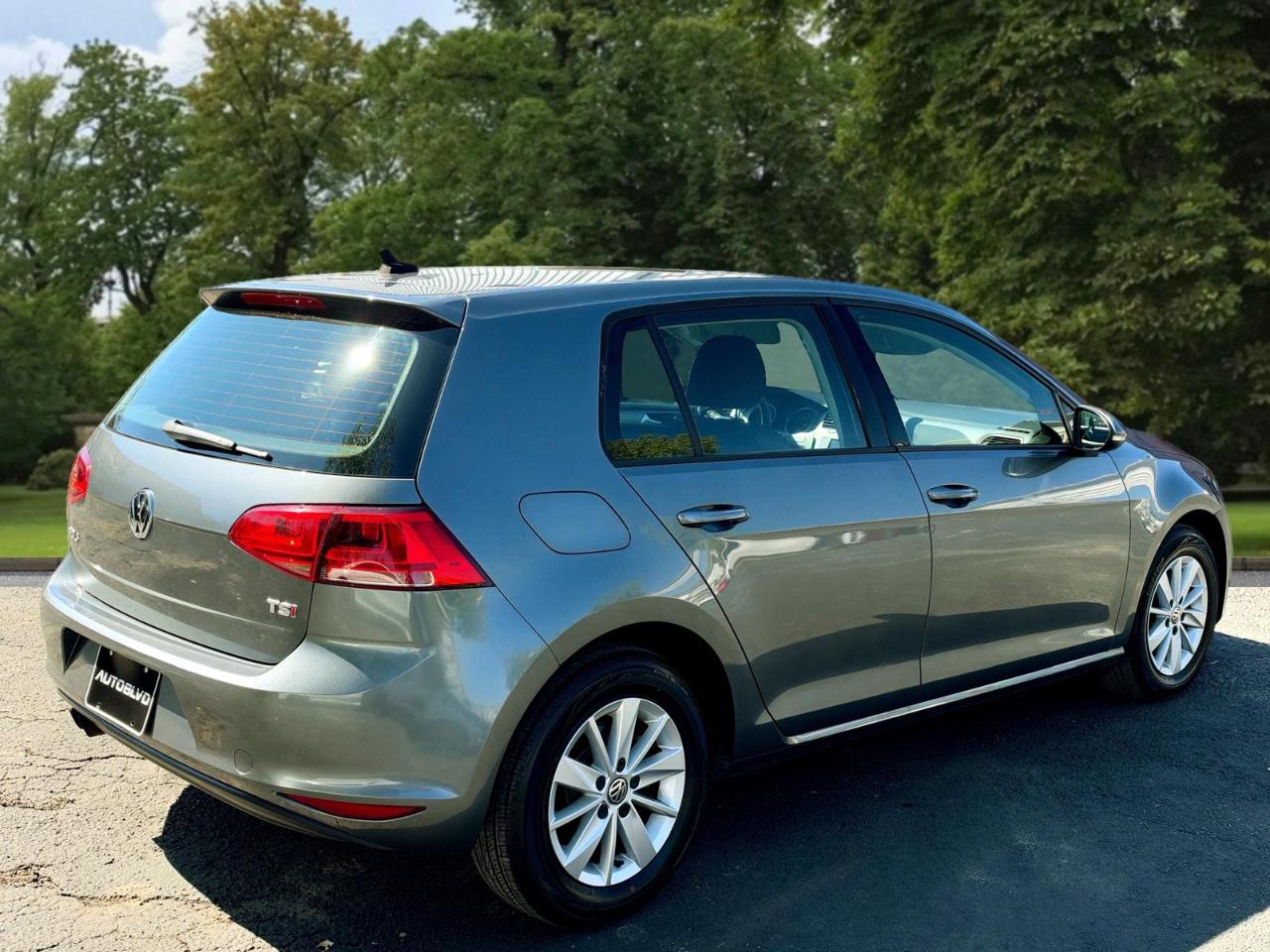 Volkswagen Golf 1.8T 4-Door S Auto 2017