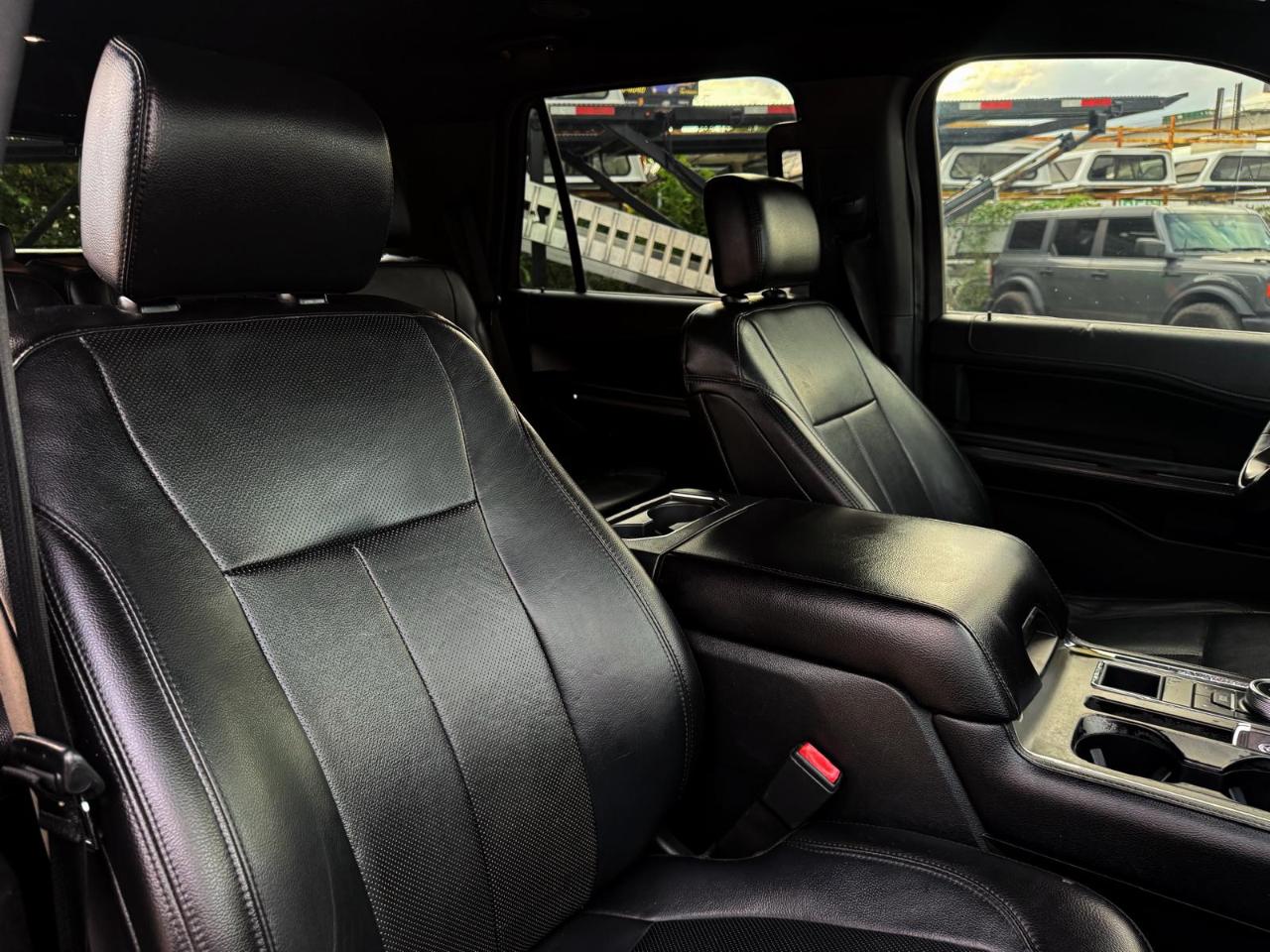 Ford Expedition XLT 4x2 2018