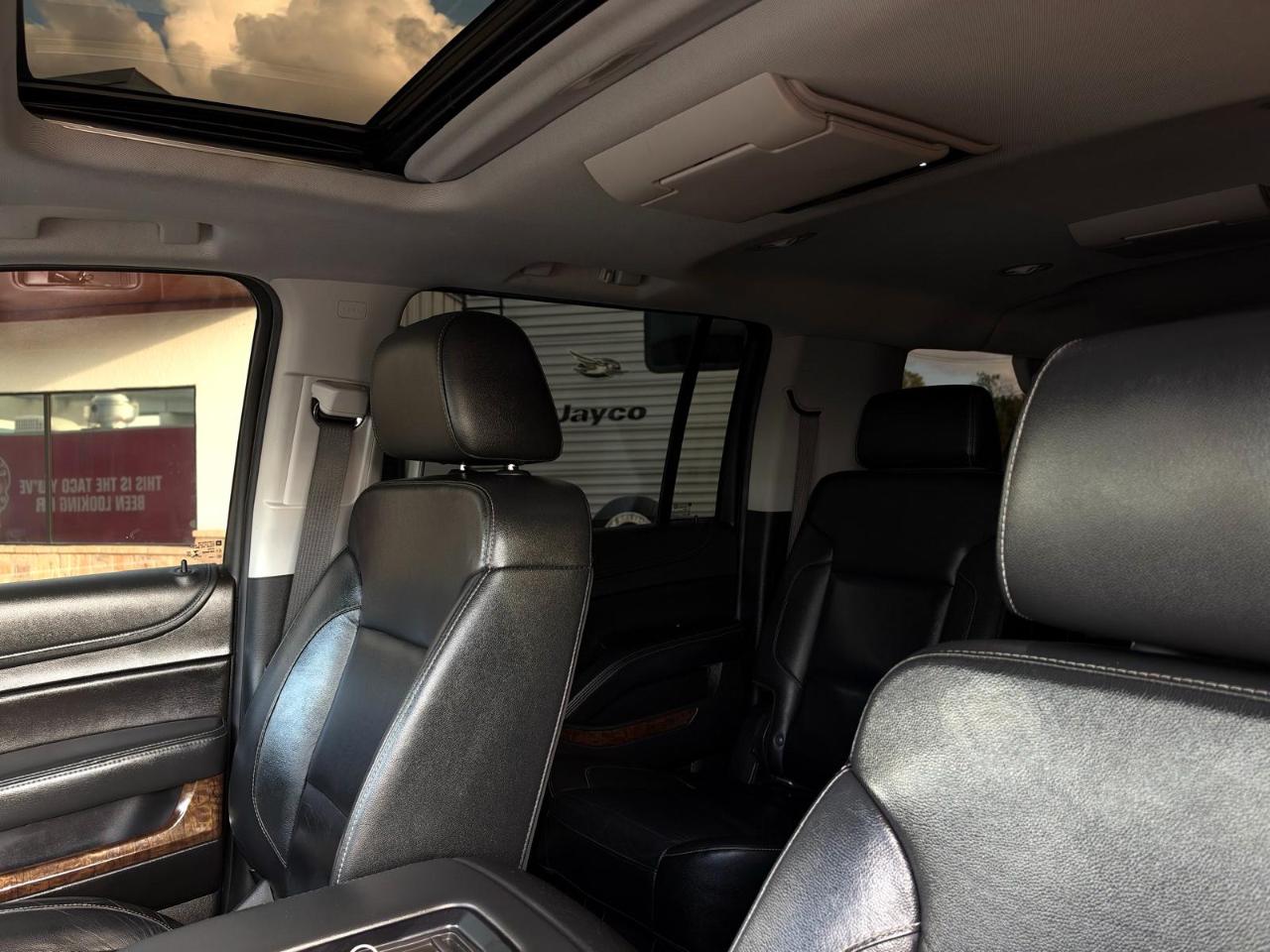 Chevrolet Suburban Z71  2020