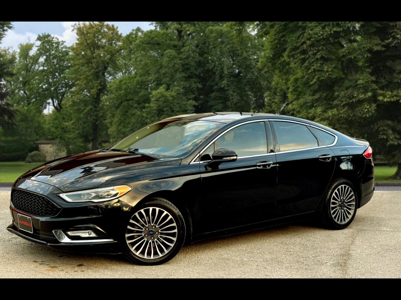 Ford Fusion Titanium FWD 2017