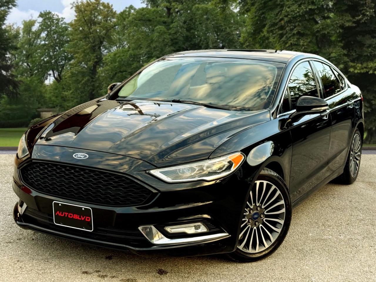 Ford Fusion Titanium FWD 2017