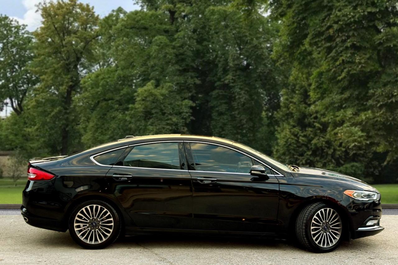Ford Fusion Titanium FWD 2017