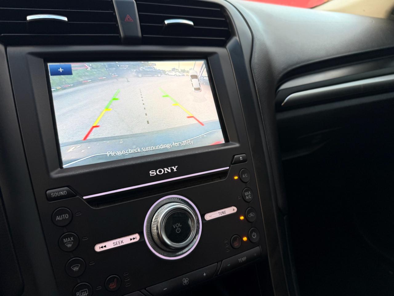 Ford Fusion Titanium FWD 2017
