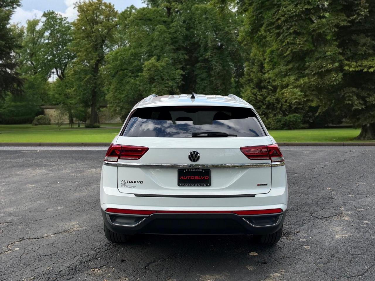 Volkswagen Atlas Cross Sport 2.0T SE 4MOTION 2021