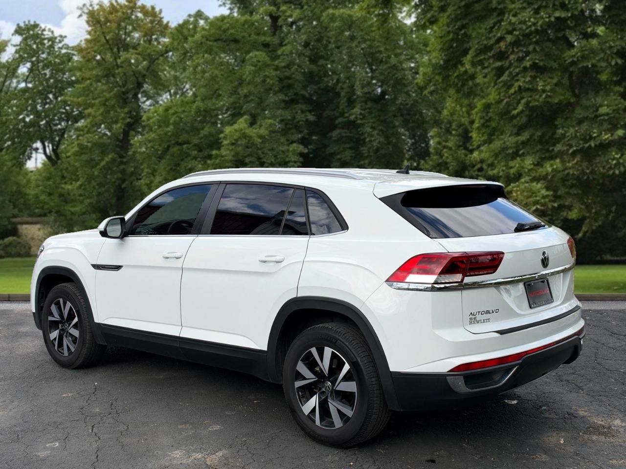 Volkswagen Atlas Cross Sport 2.0T SE 4MOTION 2021