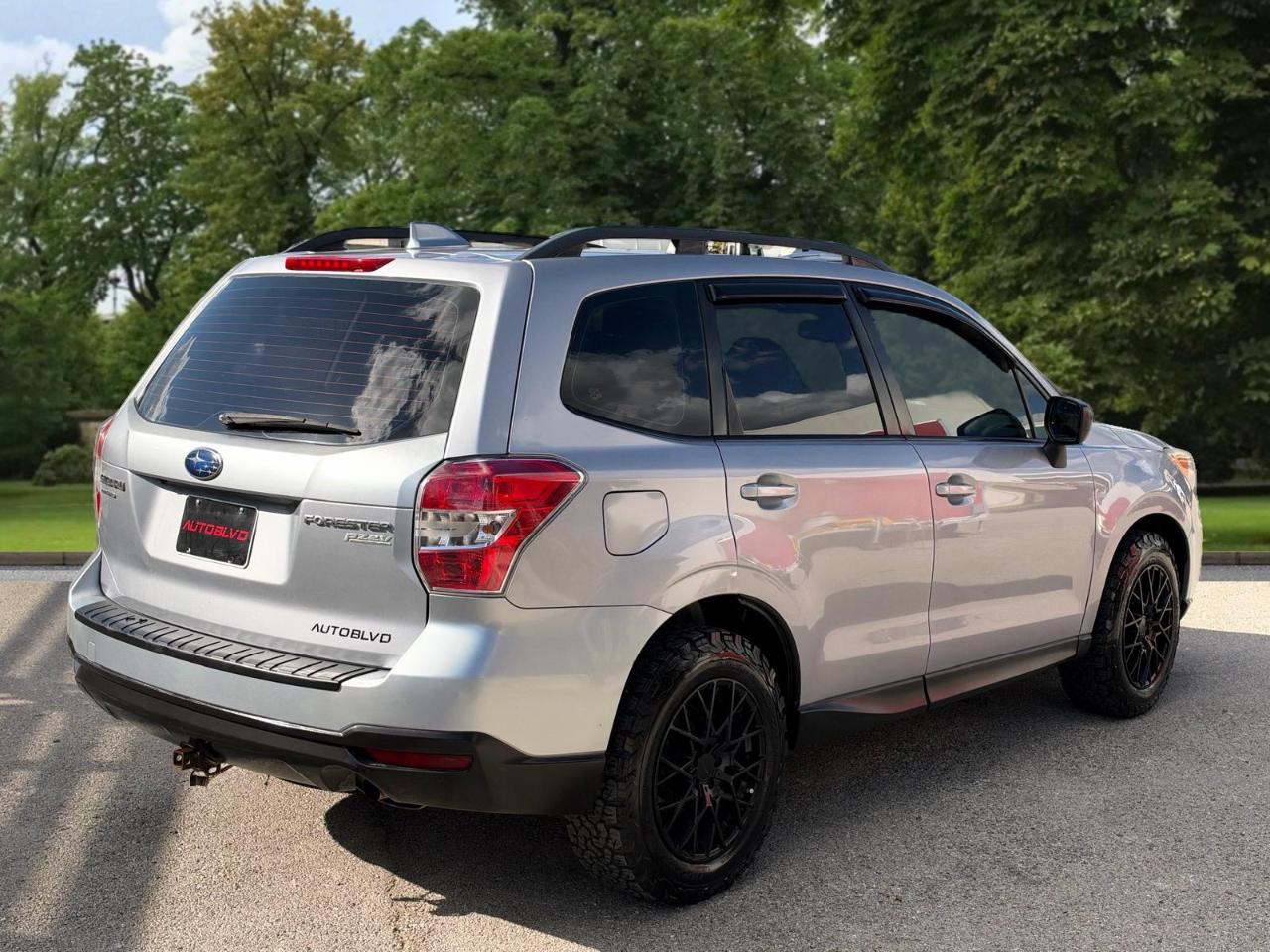 Subaru Forester 4dr CVT 2.5i PZEV 2016
