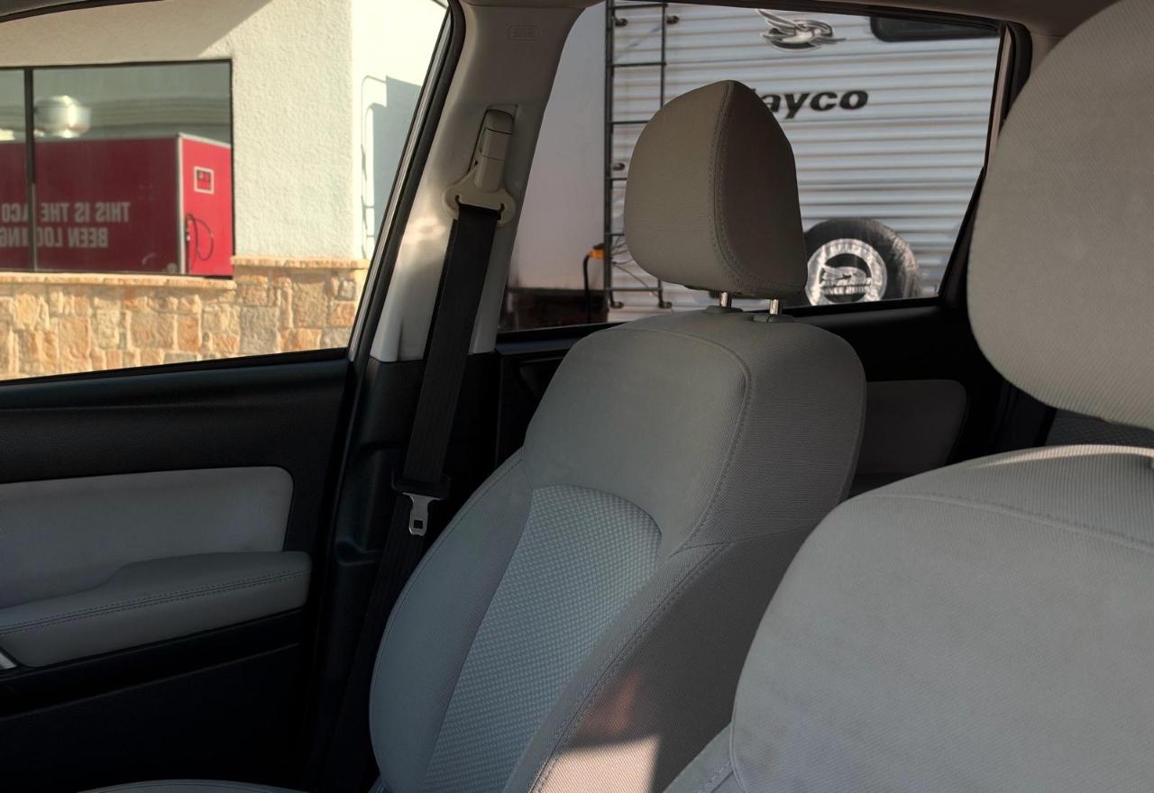 Subaru Forester 4dr CVT 2.5i PZEV 2016