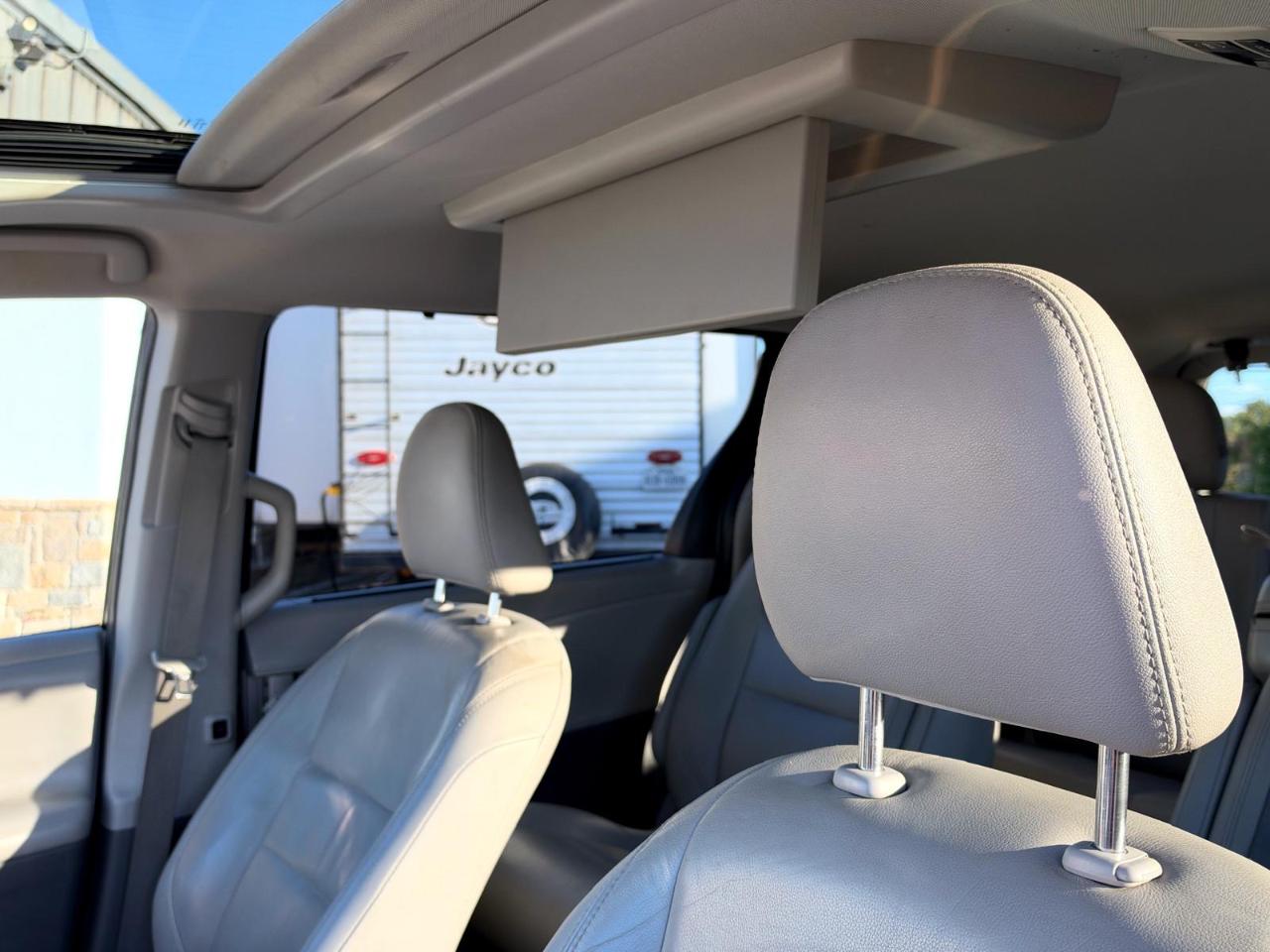 Toyota Sienna XLE Auto Access Seat FWD 7-Passenger (Natl) 2020