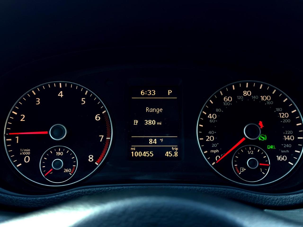 Volkswagen Passat 4dr Sdn 1.8T Auto Sport 2015