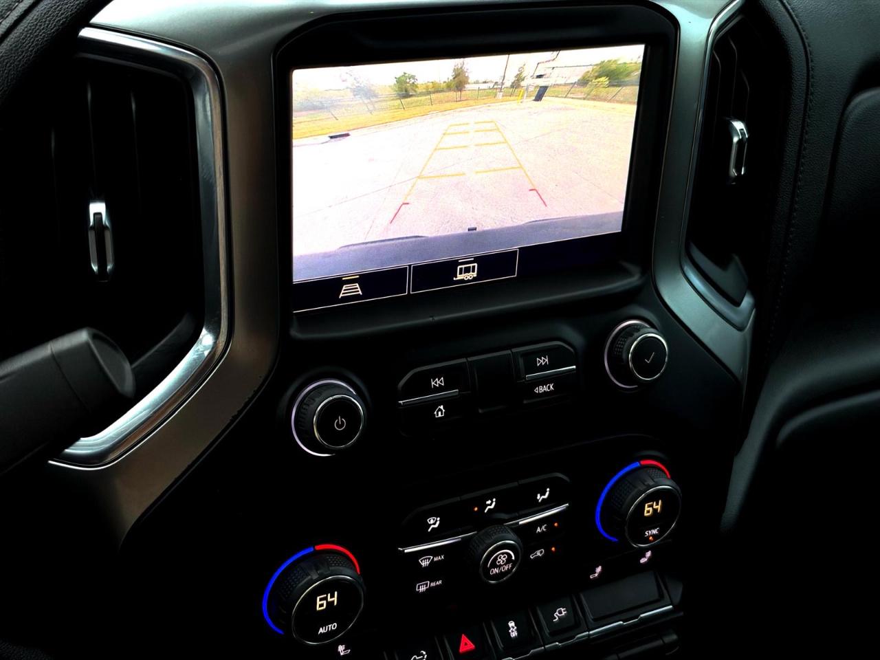 Chevrolet Silverado 1500 2WD Crew Cab 147" RST 2021